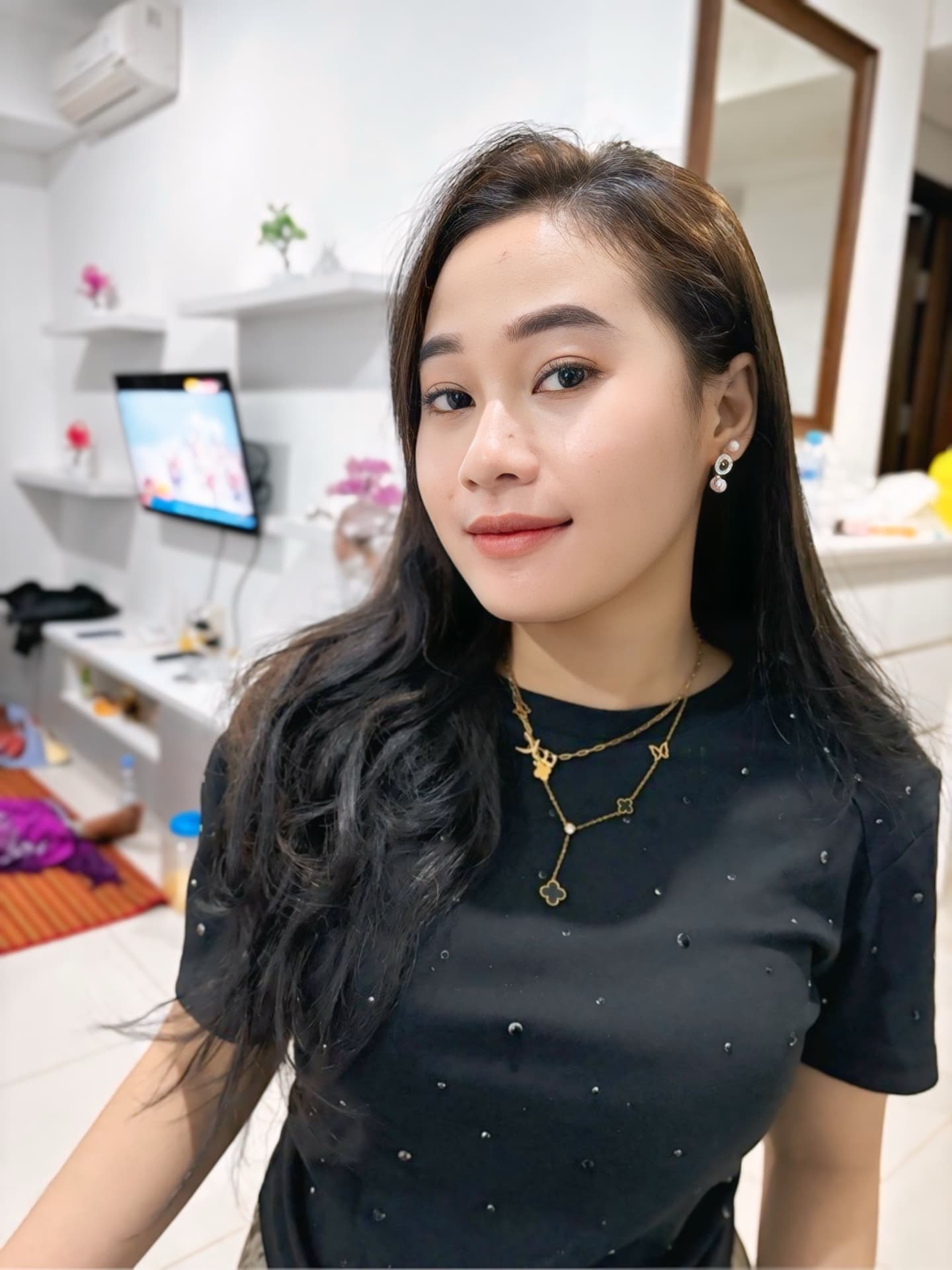 Bella Asmara